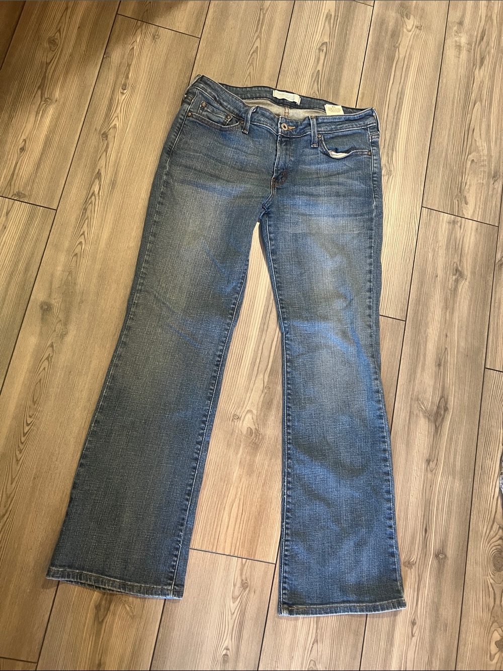 Levi's Women's low boot cut